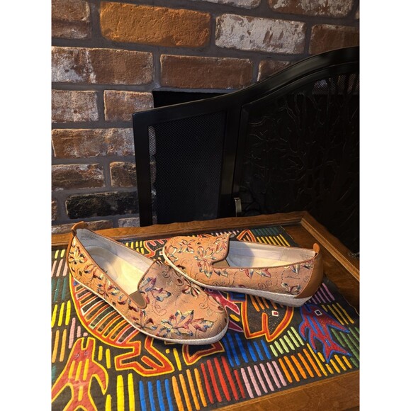 David Tate Embroidered Espadrille Flat (Lola style) Size 10 - Picture 2 of 6